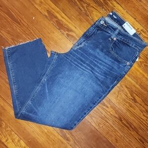 Mid-Rise Boyfriend Jeans